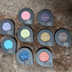 Almay Eyeshadow Palette - Vibrant Collection